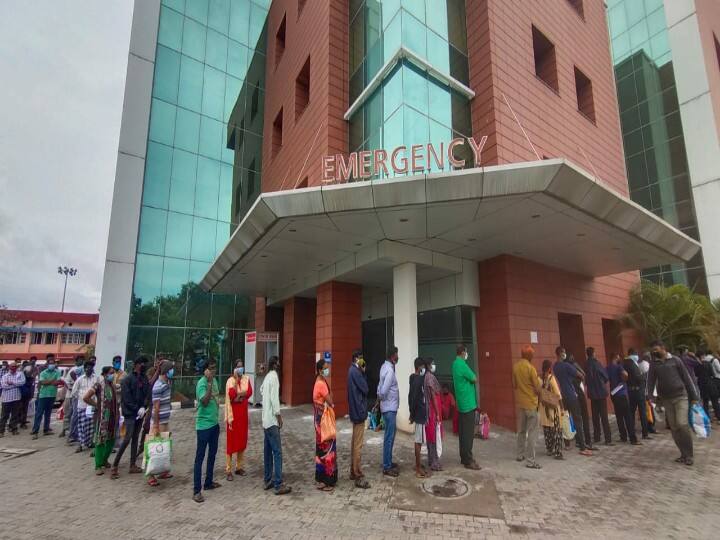 coimbatore all hospital house full TN Corona: கோவையில் நிரம்பி வழியும் மருத்துவமனைகள்; வாகனங்களில் வெளியில் காத்திருக்கும்  நோயாளிகள்