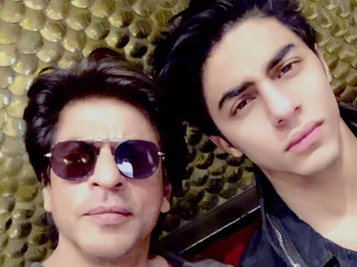 Pathan Actor Shah Rukh Khan Says He Does Not Allow His Son Aryan To Be Shirtless At Home Shah Rukh Khan Reveals Why His Son Aryan Cannot Be Shirtless At Home