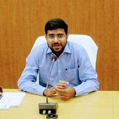क्या Siddharthnagar पीक के दौर से आया बाहर, DM दीपक मीणा से सुनिए