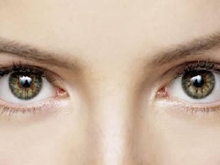 Health Tips : उन्हाळ्यात कशी घ्याल डोळ्यांची काळजी