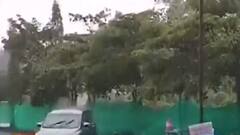 વાવાઝોડાના સંકટ વચ્ચે વલસાડમાં વરસાદ શરૂ, જુઓ વીડિયો