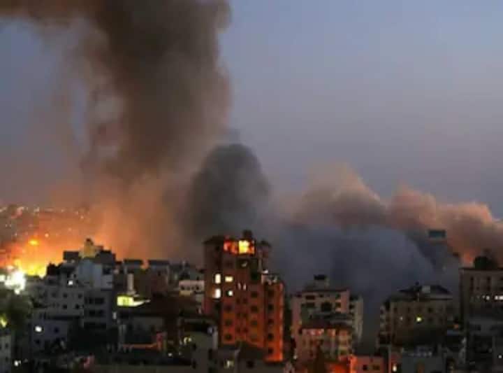 Israeli airstrike high-rise building International Media The Associated Press, Al-Jazeera Gaza City முஸ்லீம்களாக இருப்பது பாவமா? நான் சிறுமி, என்ன செய்யமுடியும் என்னால்? - உருக்கும் பாலஸ்தீன சிறுமியின் கண்ணீர்..