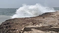 વેરાવળ બંદર પર હજારો બોટ લાંગરવામાં આવી, જુઓ વીડિયો