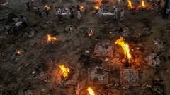 दाह संस्कार की जगह शवों को क्यों दफना रहे हैं लोग?