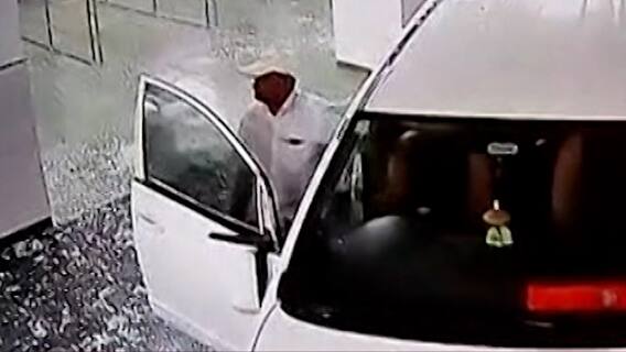 Nashik Hospital : नाशिकमध्ये भाजप नगरसेविकेच्या पतीचा उन्माद, इनोव्हा गाडी रुग्णालयात घुसवत धिंगाणा