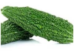Bitter Gourd Benefits: इन वजहों से करेला को अपनी डाइट में जरूर करें शामिल
