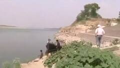 एक हफ्ते बाद भी गाजीपुर, बक्सर के गंगा घाटों पर मिल रही लाश, प्रशासन के पास नहीं कोई जवाब | मातृभूमि