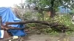 Rainfall increases in Mumbai as Tauktae inches closer | Ground Report