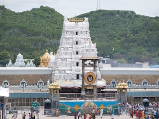 Tirupati Temple Darshan: நாளை முதல் அனைவருக்கும் அனுமதி..  திருப்பதி பக்தர்களுக்கு ஸ்வீட் நியூஸ்!