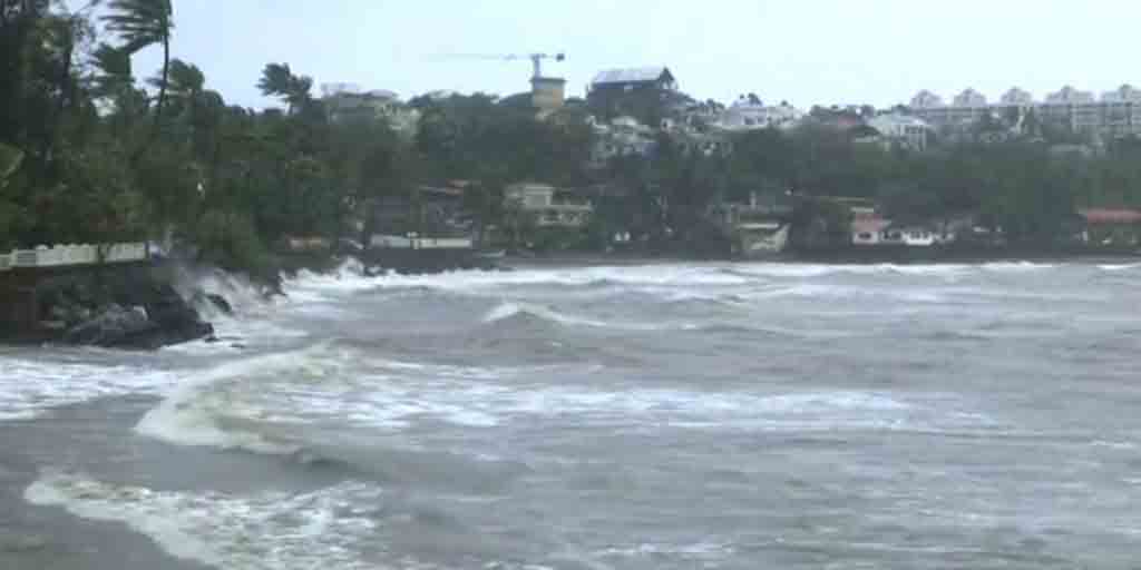 Cyclone Tauktae Red Alert Tauktae Now Very Severe Cyclone Set To Rip ...