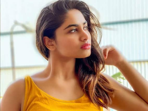 Shivani Narayanan Pics: ‘அழகூரில் பூத்தவளே...எனை அடியோடு சாய்த்தவளே...!’ Shivani Narayanan Pics: ‘அழகூரில் பூத்தவளே...எனை அடியோடு சாய்த்தவளே...!’