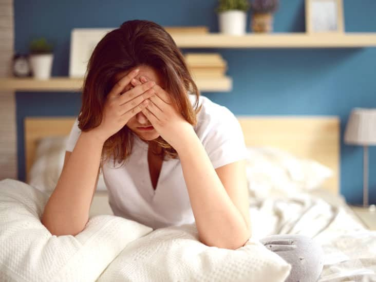 fatigue an early symptoms of the corona virus read here what you should know શરીરમાં થાક અનુભવાય છે? કોવિડના કારણે છે કે સામાન્ય નબળાઇ છે? આ સંકેતથી  સમજો થકાવટનો તફાવત