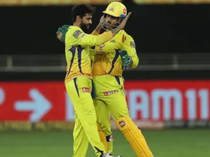 MS Dhoni ने की Ravindra Jadeja के तलवारबाजी सेलिब्रेशन की नकल, सोशल मीडिया पर वायरल हुआ वीडियो