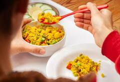 કોરોનાનો ચેપ લાગ્યો છે? તો આ પાંચ વસ્તુઓ ખાવાની તાત્કાલિક છોડી દો, નહીં તો.........