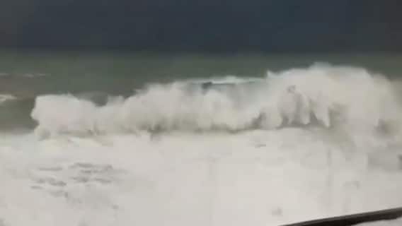 Cyclone Tauktae lashes India with rains, high-velocity winds | All Updates