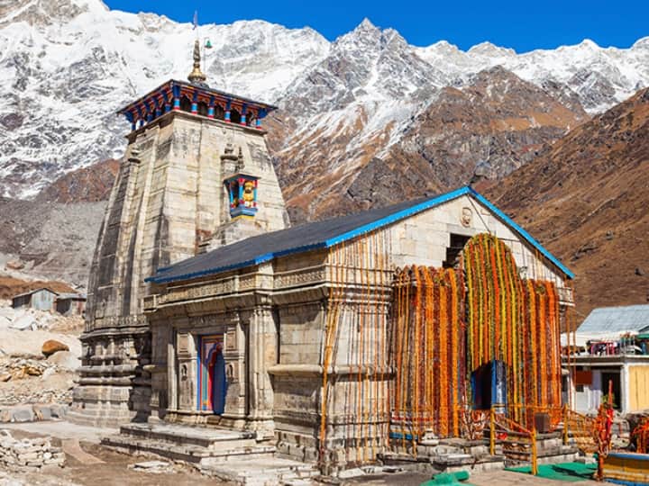 Kedarnath Temple opens today after 6 months being shut due to snow weather season Kedarnath Temple: 6 மாதங்களுக்கு பிறகு இன்று மீண்டும் திறக்கப்பட்ட கேதார்நாத் கோயில்
