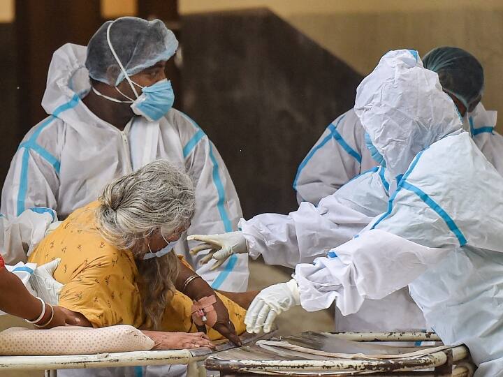 स्वास्थ्य मंत्रालय ने कहा- देश में कोरोना से 2 फीसदी से कम आबादी प्रभावित, संक्रमण की दर घटी