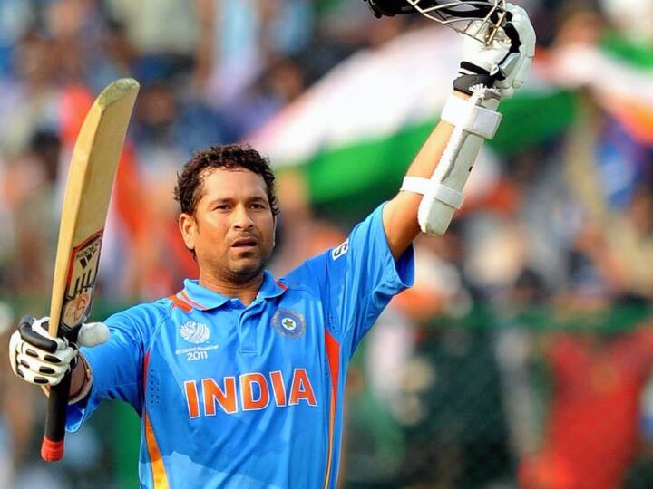 Sachin Tendulkar named the best batsman of the 21st century, Kumar Sangakkara ਸਚਿਨ ਤੇਂਦੁਲਕਰ ਚੁਣੇ ਗਏ 21ਵੀਂ ਸਦੀ ਦੇ ਬੈਸਟ ਬੱਲੇਬਾਜ਼, ਕੁਮਾਰ ਸੰਗਾਕਾਰਾ ਤੋਂ ਮਿਲੀ ਸਖਤ ਟੱਕਰ