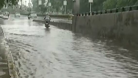 Ahmedabad: વાવાઝોડાની અસરના ભાગરૂપે ખાબક્યો વરસાદ, શું છે શહેરની સ્થિતિ?