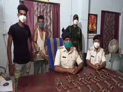 बिहार: एसटीएफ ने दो हथियार तस्करों को दबोचा, अर्धनिर्मित हथियार समेत अन्य सामान बरामद