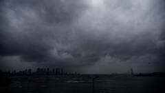 17 deaths, destruction, downpour and Cyclone Tauktae: All updates | Namaste Bharat (18 May 2021)