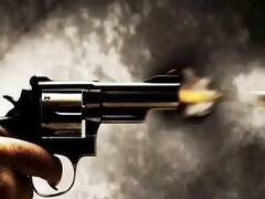 उत्तर प्रदेश: बस्ती के सिकरी चौराहे पर दो गुटों में गोलीबारी, एक व्यक्ति घायल