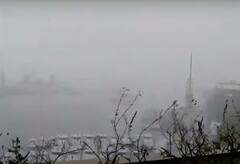 Cyclone Tauktae: ताउते तूफान के बाद मुंबई में डूबा 'बार्ज P305' जहाज, 171 लोगों की जानकारी उपलब्ध नहीं, 146 को बचाया गया