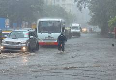 Cyclone Update : जानें 'Cyclone Man' से...कब कम होगी Cyclone Tauktae की तीव्रता ?