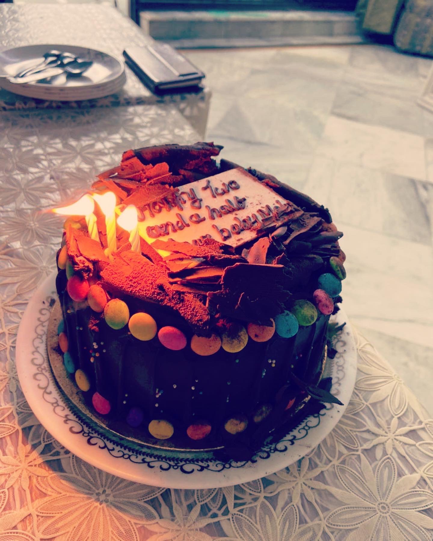 Birthday cake 🥧 | Food snapchat, Eating food funny, Cake story