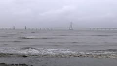 Cyclone Tauktae :  मुंबईत आजही जोरदार वाऱ्यासह मुसळधार पाऊस कोसळणार, कुलाबा वेधशाळेनं वर्तवला अंदाज