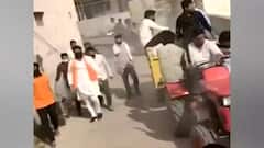 गांवों में फैल रहा है Corona, नहीं है कोई भी सुविधा ...कैसे थमेगी कोरोना की रफ्तार ?