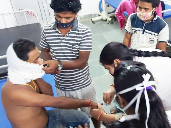 acid thrown after dispute between two parties and then seven people injured in supaul ann बिहारः सुपौल में दो पक्षों के बीच विवाद में जमकर चले लाठी-डंडे, तेजाब भी फेंका; सात लोग जख्मी