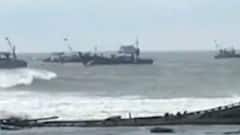 વેરાવળ કોડીનાર હાઈવે પર દુકાનોના ઉડ્યા પતરા, કેટલું થયું નુકસાન? જુઓ વીડિયો