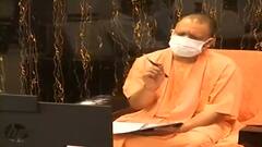 योगी सरकार का भावनात्मक सहारा, मां-बाप खो चुके बच्चों की जिम्मेदारी लेने का दिया आश्वासन | Coronavirus