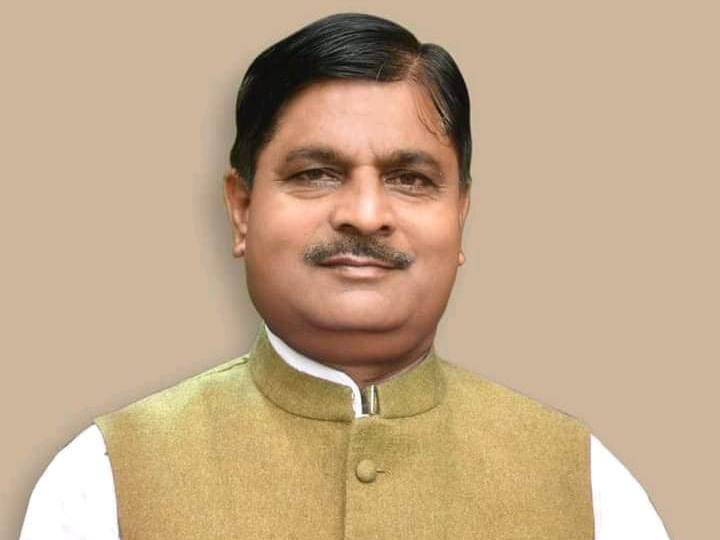 UP Revenue Minister Vijay Kashyap Succumbs To Covid-19; PM Modi, CM Yogi Express Grief Vijay Kashyap Uttar Pradesh Minister Charthawal MLA Succumbs To Covid-19 PM Modi, CM Yogi Express Grief UP Revenue Minister Vijay Kashyap Succumbs To Covid-19; PM Modi, CM Yogi Express Grief