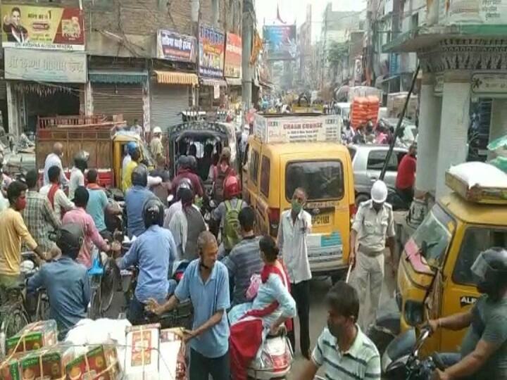 Bihar Lockdown: मुजफ्फरपुर की सड़कों पर लग रहा जाम, बेवजह बाहर निकलने वालों ने बढ़ाई परेशानी 