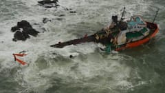 P305 Rescue Operations : Barge P-305 वरील 13 जणांचे मृतदेह भारतीय नौदलाच्या हाती : सूत्र