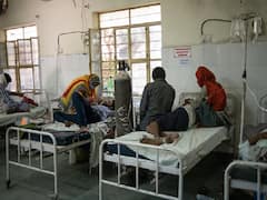 ચોમાસામાં રોગચાળો વકર્યો: સુરતમાં 10 લકોના મોત, અમદાવાદમાં ડેન્ગ્યુ-કોલેરાના કેસ વધ્યા; હોસ્પિટલો ઉભરાઈ