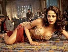 Mallika Sherawat ने स्टारकिड्स पर मारा ताना कहा, 'बिना ऑडिशन के मुझे कोई फिल्म नहीं मिली लेकिन...'