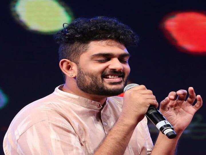 2019 ம் ஆண்டு கீதா கோவிந்தம் படத்திற்காக பெஸ்ட் மேல் சிங்கர் விருதினை பெற்றார் . அதே வருடம் தமிழில் பியார் பிரேமா காதல் படத்திற்காக விருதினை பெற்றார்