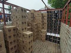 बिहार: आइसक्रीम स्टिक के आड़ में लाई जा रही थी लाखों की शराब, पुलिस ने किया जब्त, दो तस्कर गिरफ्तार