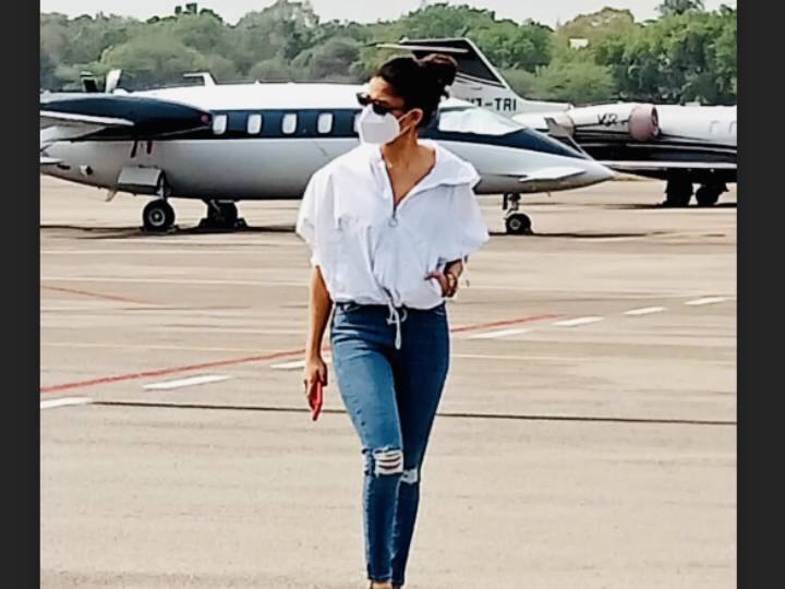 நயன்தாரா தற்போது ரஜினியுடன் அண்ணாத்த படத்தில் முக்கிய கதாபாத்திரத்தில் நடித்து வருகிறார்.