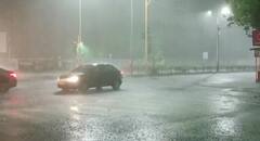 Prayagraj में Tauktae Cyclone का असर, 4 दिनों से लगातार हो रही बारिश