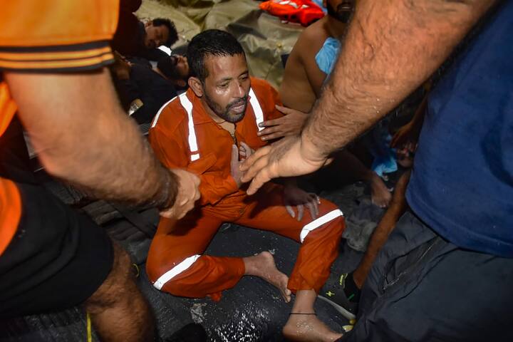 The Afcons Infrastructure Ltd (AIL), which had contracted the sunken barge, expressed regrets over the fatalities in the high seas and said its immediate focus is to locate and rescue the remaining missing personnel on priority. Although, when ABP asked questions as to why despite warning the personnel weren't back on shore they didn't have answers. (Image Source: PTI)