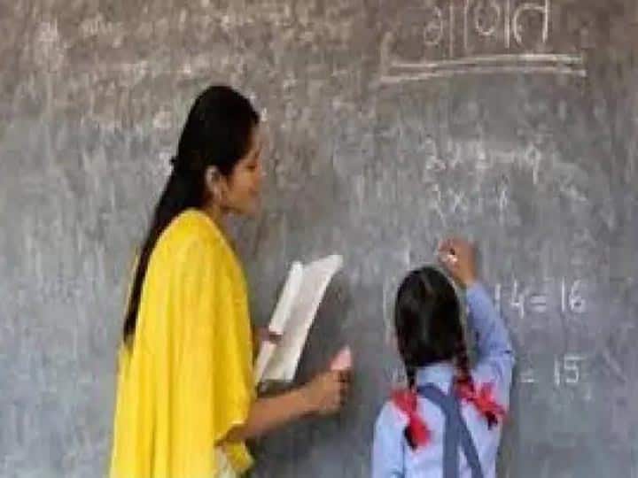 Bihar: The process of appointing more than 1 lakh teachers will begin soon, HC requests the government to approve बिहार: 1 लाख से ज्यादा शिक्षकों की नियुक्ति की प्रक्रिया जल्द होगी शुरू, HC ने सरकार का अनुरोध किया मंजूर