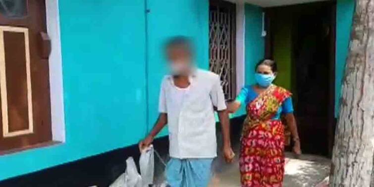 Coronavirus in Bengal Septuagenarian covid positive left alone at home for 3 days nobody helped due to infection scare South 24 parganas Corona in Bengal:  সংক্রমণের আশঙ্কায় এলেন না কেউ, ৩ দিন ধরে বাড়িতেই পড়ে সত্তরোর্ধ্ব করোনা রোগী 