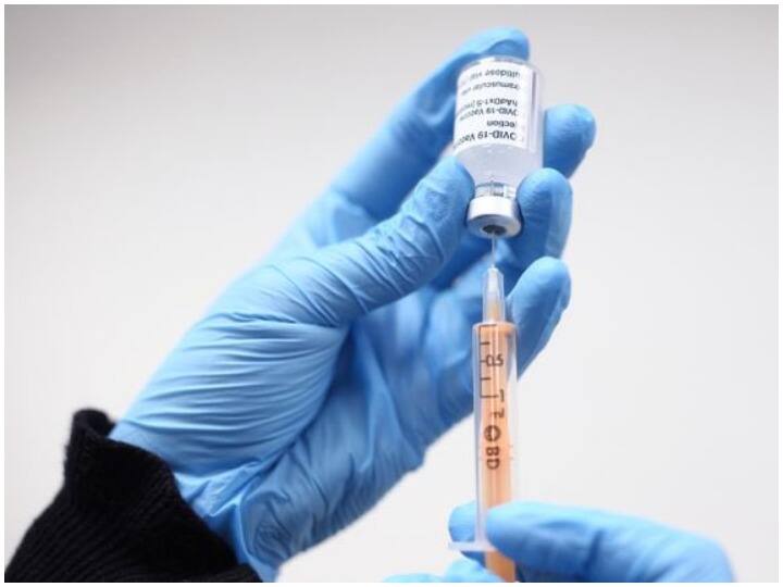 Covid-19 Vaccine: क्या आपके बच्चे को कोरोना वैक्सीन की डोज लगवाना चाहिए या नहीं? जानिए पूरी बात Covid-19 Vaccine: Should your child get dose or not? Know all about this Covid-19 Vaccine: क्या आपके बच्चे को कोरोना वैक्सीन की डोज लगवाना चाहिए या नहीं? जानिए पूरी बात