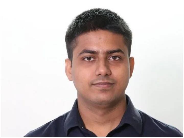 IAS Success Story After preparing for many years appeared in UPSC exam and in the first attempt Mukund kumar became IAS IAS Success Story: कई साल तैयारी करने के बाद यूपीएससी की परीक्षा में शामिल हुए और पहले ही प्रयास में मुकुंद बने आईएएस