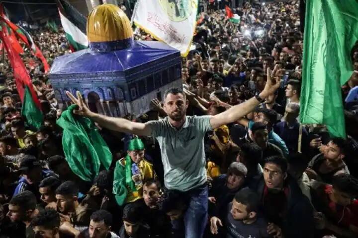 Hamas Conflict Israel: End 11 Days Of War Begin Truce Celebrations In Gaza As People Seek Normalcy Hamas Conflict Israel: ১১ দিন লড়াইয়ের পর যুদ্ধবিরতিতে সহমত ইজরায়েল ও হামাস, গাজায় উচ্ছ্বাস