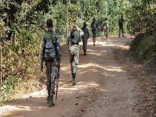 Naxals clash : गडचिरोलीत पोलिसांसोबतच्या चकमकीत 13 नक्षलवादी ठार